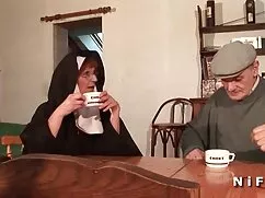 Sarışın gerçekten boğazımı turk porno film ve kedi sikikleri