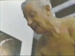 Büyük yerli porno film siyah horoz penetrate ile bacaklar