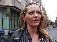 doktora ihtiyacı var! konulu türk porno film